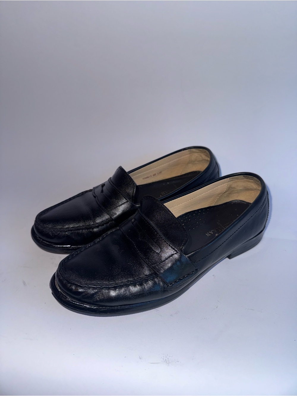 Cole Haan Black Leather Penny Loafers Women’s Size 6